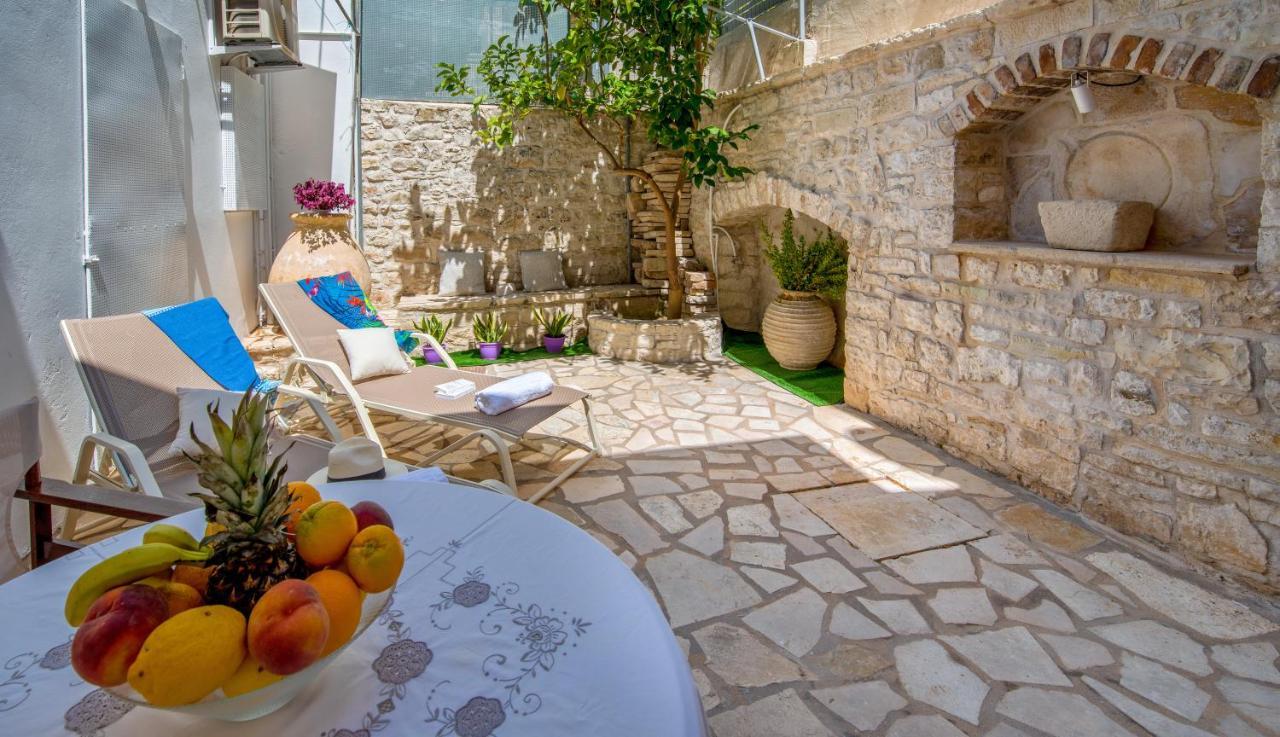 Pavlos Gaios Exterior foto